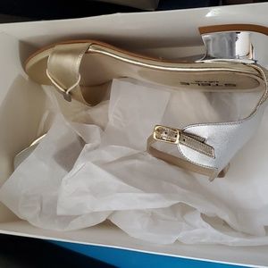 NIB sz 36 Stele made in Italy sandals